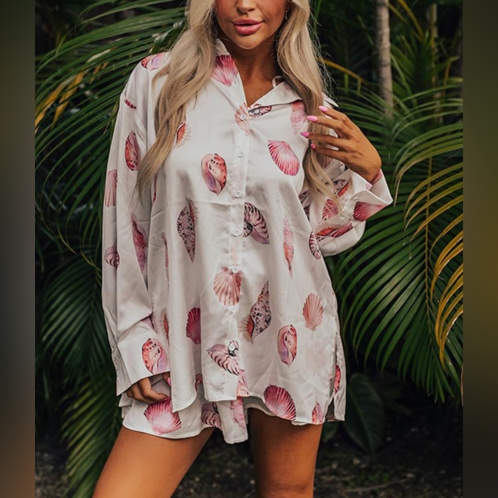 Seashell print satin button up shirt